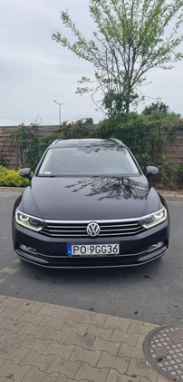 Volkswagen Passat cena 57000 przebieg: 247584, rok produkcji 2015 z Oborniki małe 154